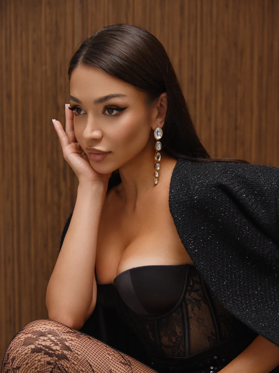 Серьги длинные с камнями вечерние